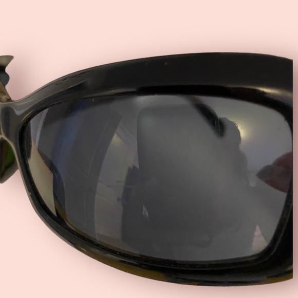 Authentic Versace sunglasses - Picture 7 of 8